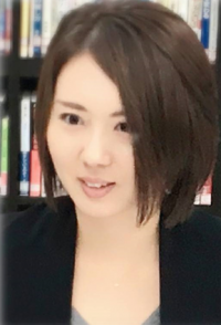 岡村 宝美 氏