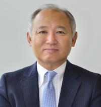 山本 英生 氏